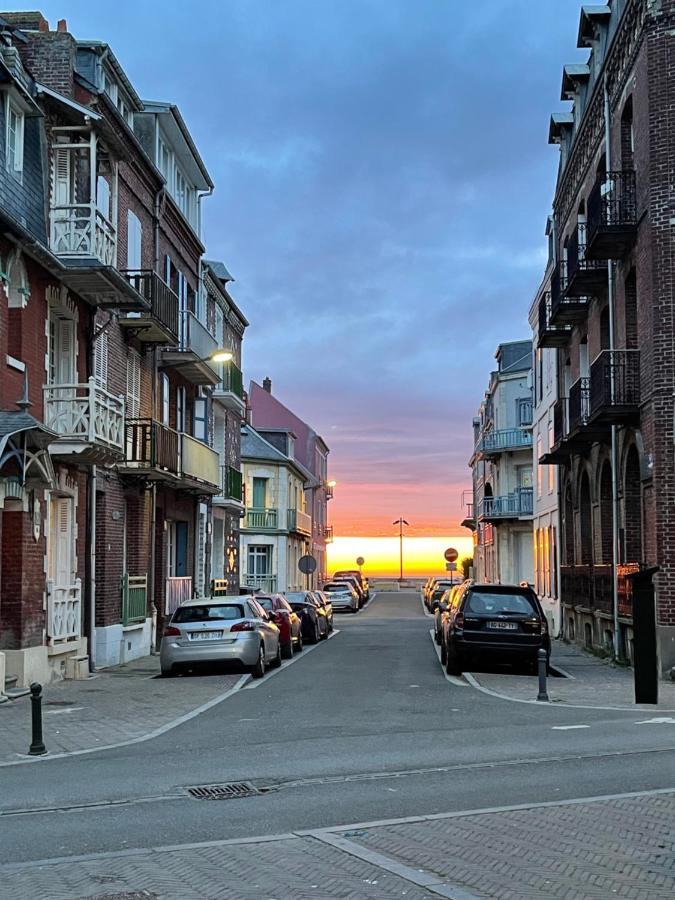 100 mètres de la plage aperçu mer Mers-les-Bains Exterior foto